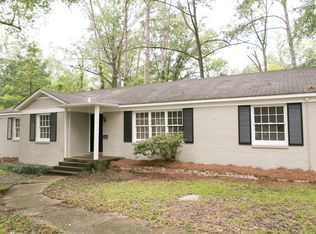 1810 Grove Hill Ln, Montgomery, AL 36106