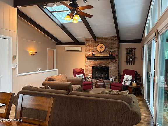 5th image of 109 Ridge Rd