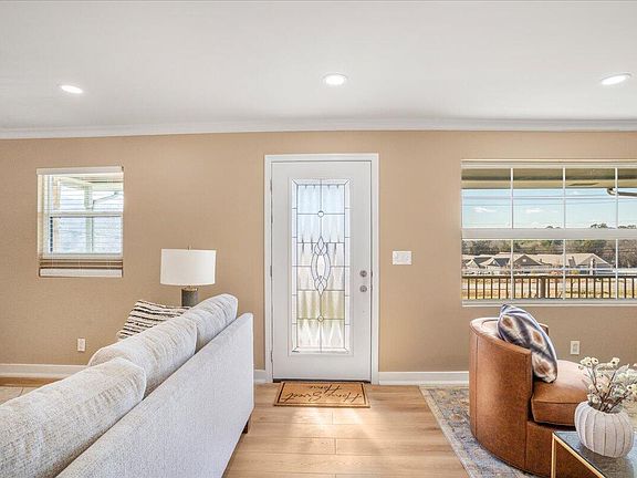 4th image of 9815 E Brainerd Rd