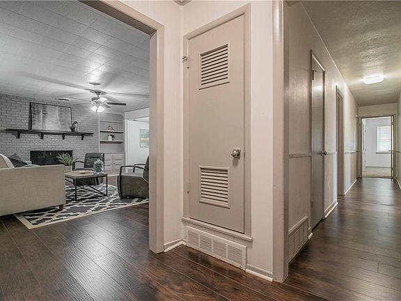 5th image of 5813 Circular Dr