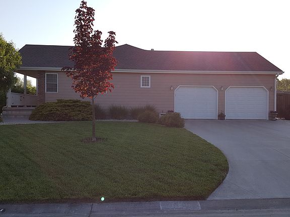 Side Entry Garage