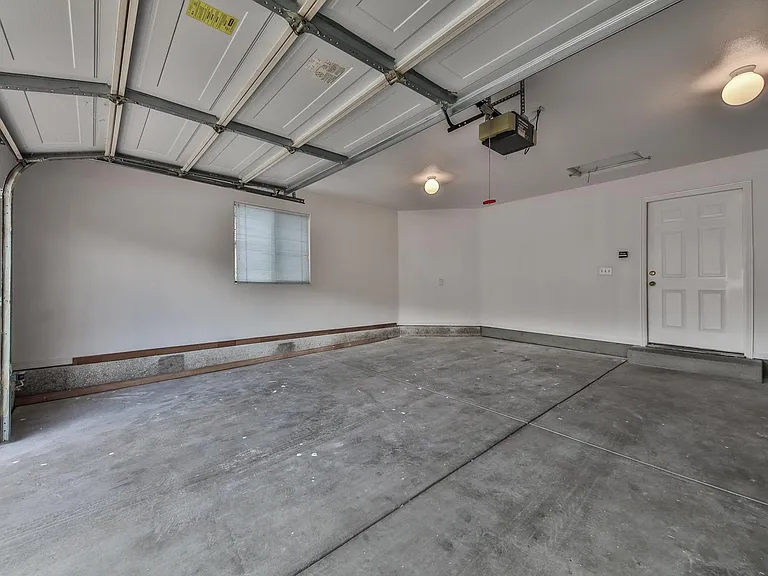 824 W Hampton Rd — Photo 31