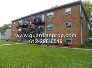 352 21st Ave S APT 3B, South Saint Paul, MN 55075