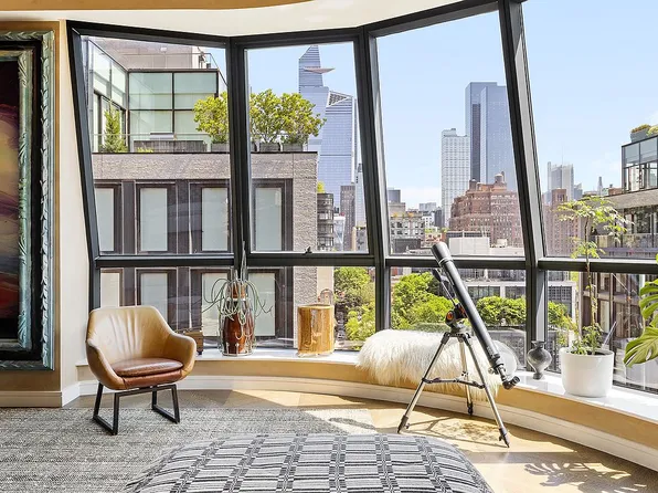 515 W 18th St APT 902, New York, NY 10011