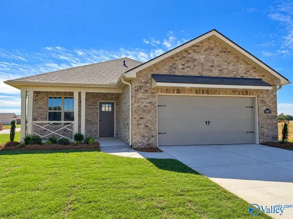 1000 Waterhouse Ln, Decatur, AL 35603