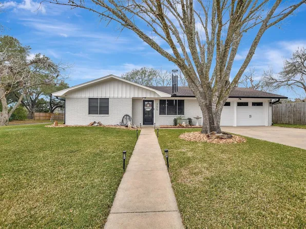 205 Munz St, Brenham, TX 77833