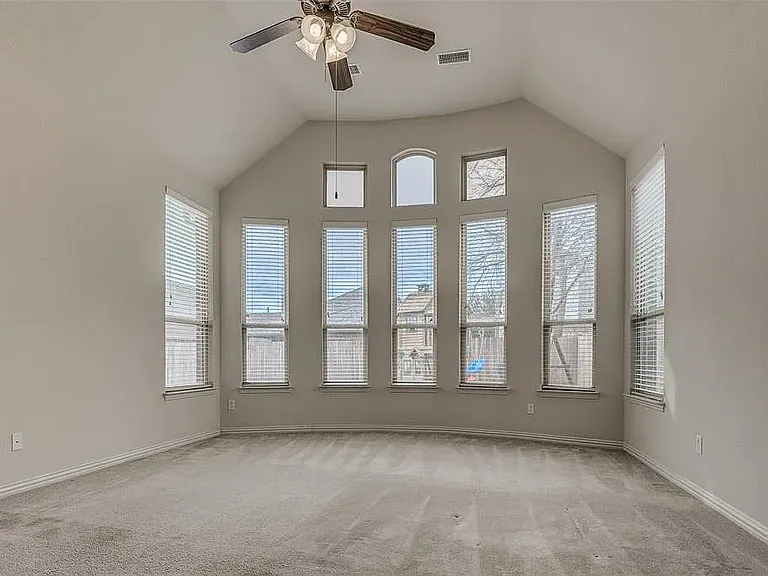 5521 Bentrose Dr — Photo 6