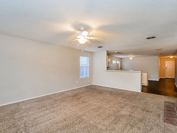 4th image of 6057 Arabian Ave