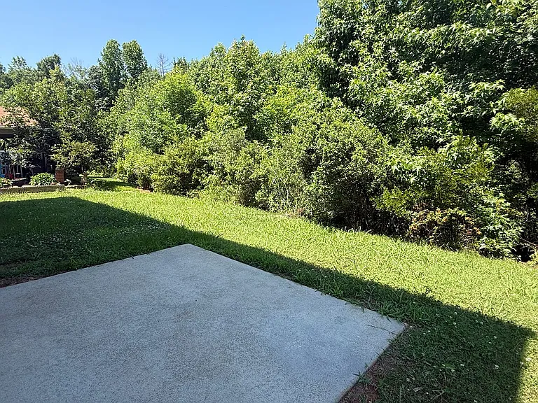 1933 Stoney Point Cir — Photo 24