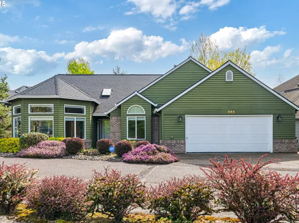 1665 Carriage Way, West Linn, OR 97068