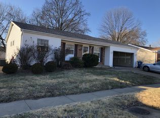 4067 Del Lago Dr, Florissant, MO
