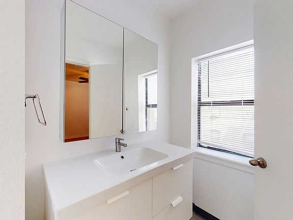5th image of 200 W Armour Blvd APT 45