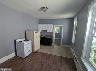 1410 S 52nd St, Philadelphia, PA 19143