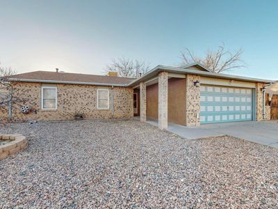 3801 72nd St NW, Albuquerque, NM, 87120