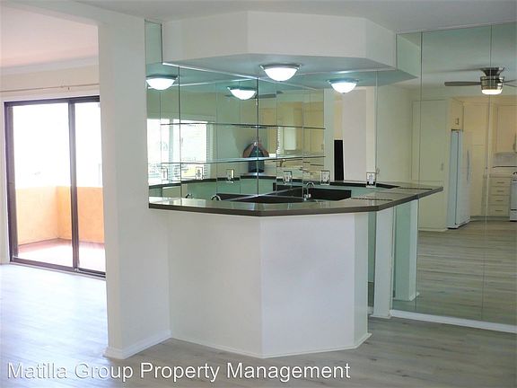 4th image of 1227 Wellesley Ave APT 9