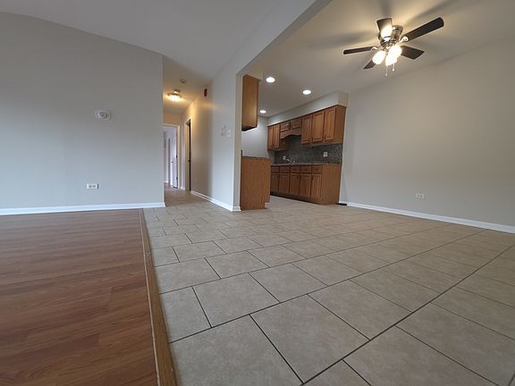 4th image of 412 E Bailey Rd APT 101
