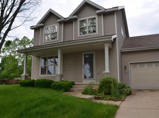 734 Aztalan Dr, Madison, WI 53718