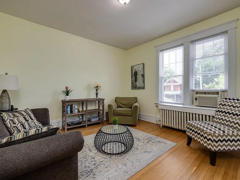 291A Newman Ave — Photo 3