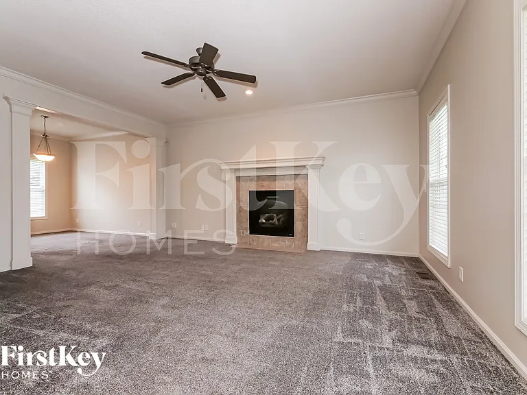21240 W 119th Ter — Photo 3