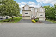 Cliffside Ct-S2806-001.jpg