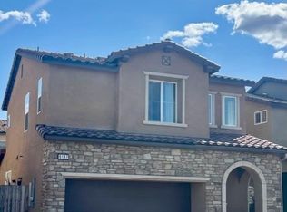 6187 E Brick Dr, Fresno, CA 93727