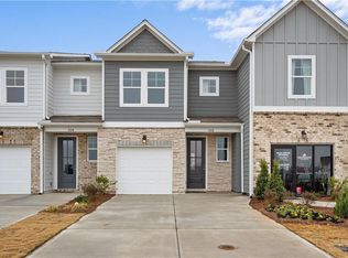 502 Crown Dr, Cartersville, GA 30120