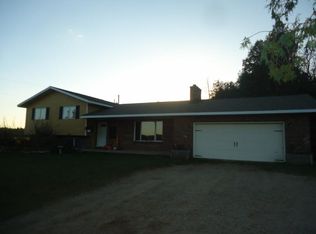 3915 Colwood Rd, Caro, MI 48723