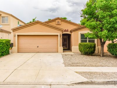 7113 Avignon Ct NW, Albuquerque, NM, 87114
