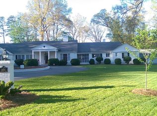 2406 Oakwood Dr, Burlington, NC 27215