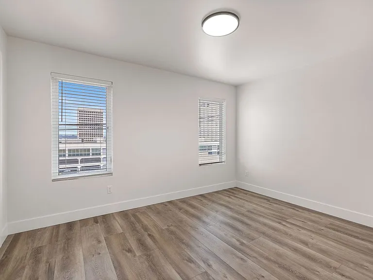 1129 Fawcett Ave #C — Photo 11