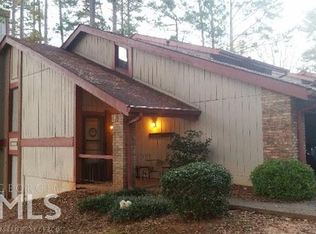 1151 Village Way, Stone Mountain, GA 30088