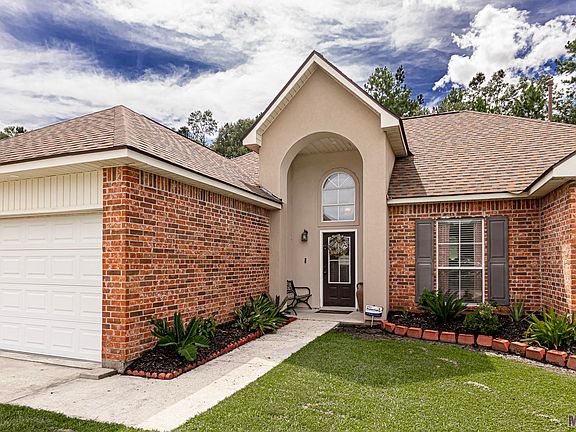 4th image of 25961 Stonehenge Dr