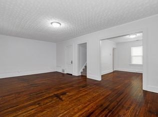 1418 E Main St, Louisville, OH
