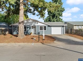 274 Palm Ave, Woodburn, OR 97071