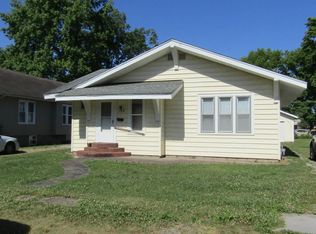 709 N 8th St, Herrin, IL 62948