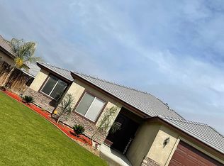 110 Heartnut St, Shafter, CA 93263