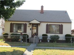 532 N 9th Ave, Pasco, WA 99301