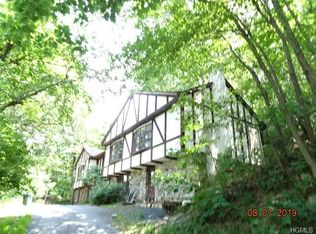 13 S Shore Dr, Middletown, NY 10940