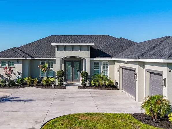 5216 Lake Venice Dr, Wimauma, FL 33598