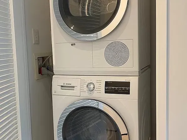 10 Nevins Street image 5 of 11