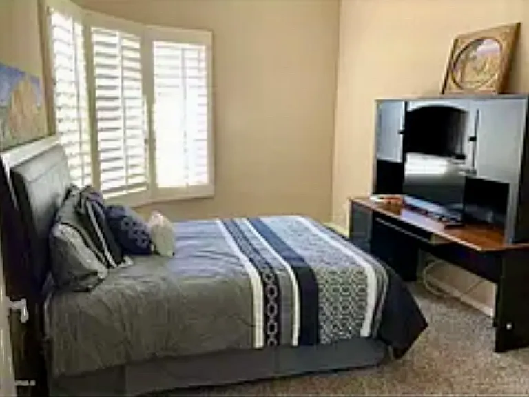 4918 W Carpenter Dr — Photo 15