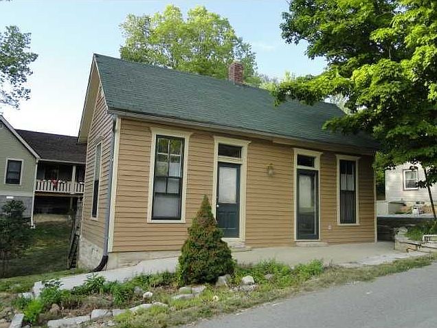 1st image of 8110 W Elm St