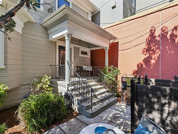 5th image of 2607 Alcatraz Ave