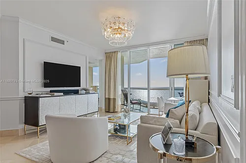 17875 Collins Ave #3404 Photo 1