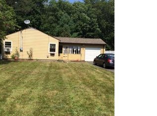 9 Ridgeland Rd, Wallingford, CT 06492