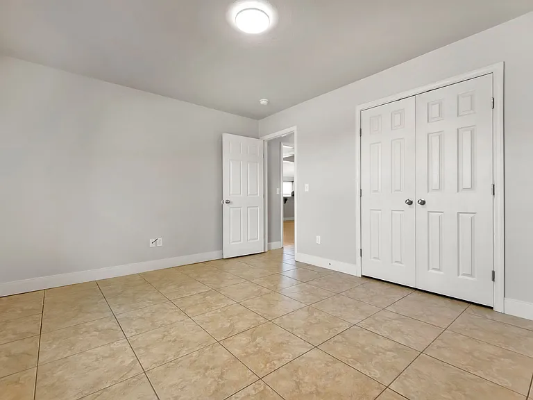 9315 Buccola Ave — Photo 20