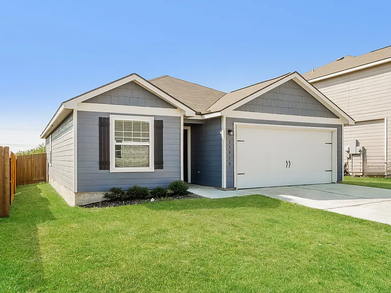 7209 Jebson Pass — Photo 2