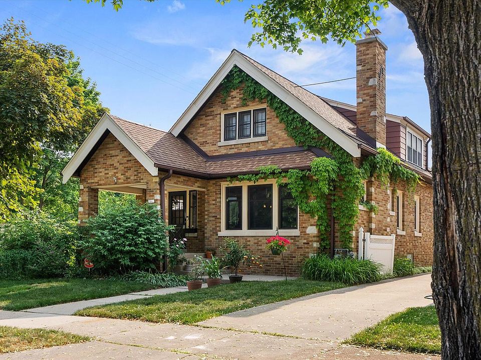 2201 North 63rd STREET, Wauwatosa, WI 53213 Zillow