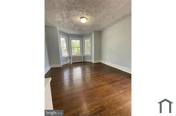 Building Photo - 5113 N 13th St #3
