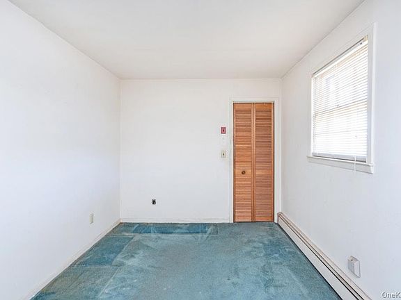 5th image of 144 W Lake Drive